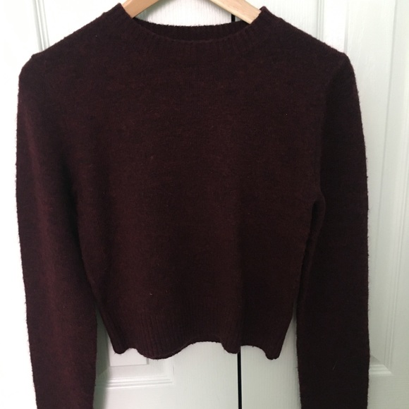 Forever 21 maroon sweater - Picture 1 of 2